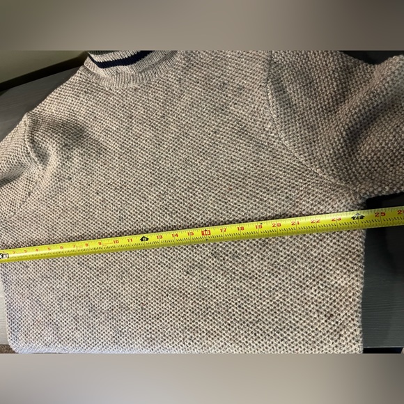 J. Crew Men’s Rugged Merino Wool Turtleneck Sweater - Picture 8 of 8